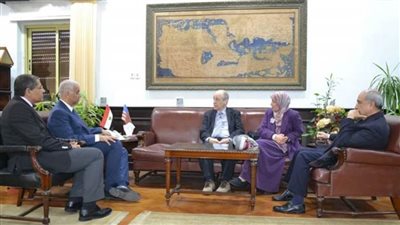 تعاون بين جامعتي الإسكندرية وميتشجن الأمريكية في مجال اللغات التطبيقية