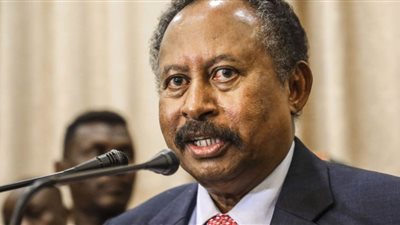 رئيس وزراء السودان يؤكد أهمية الشراكة بين المكونين المدني والعسكري