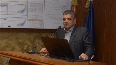 رئيس هيئة قناة السويس: حركة الملاحة منتظمة ولم تتأثر بـ