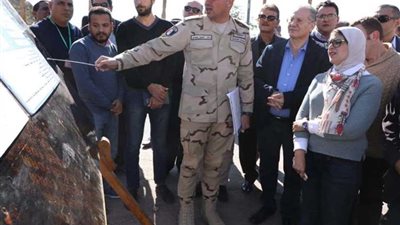 وزيرة الصحة تتفقد مستشفى ووحدة طب الأسرة بطابا