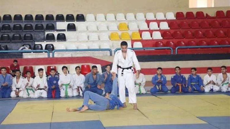محافظ المنوفية ووزير