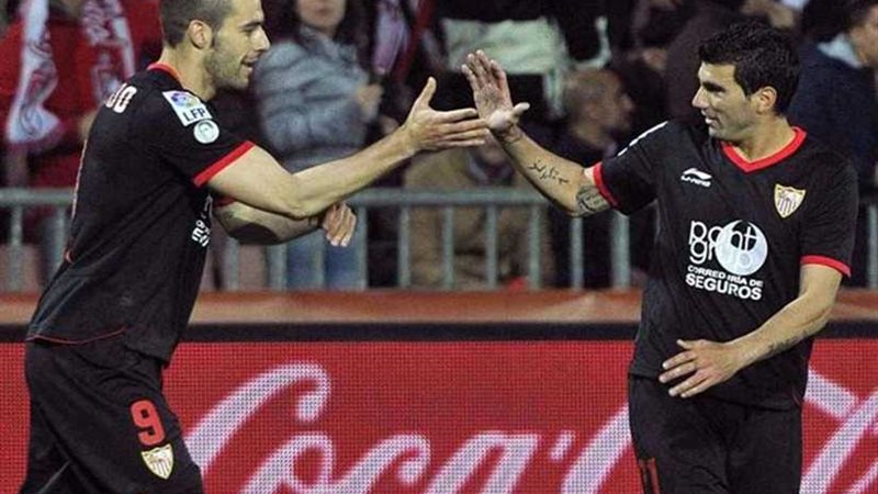 إشبيلية يفوز على