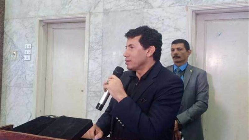 وزير الشباب والرياضة