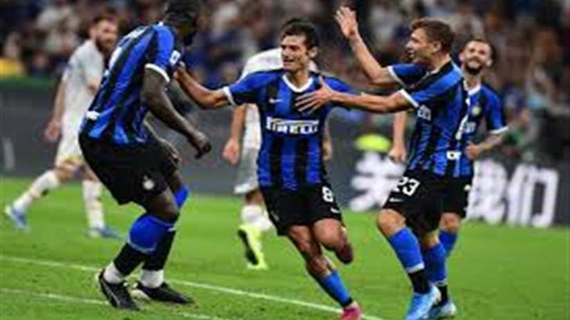 انتر ميلان يفوز علي