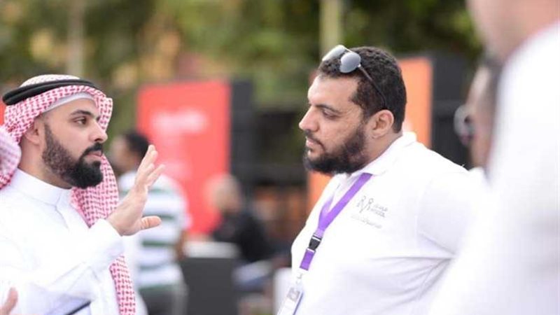 بمبادرة  ناجحات..