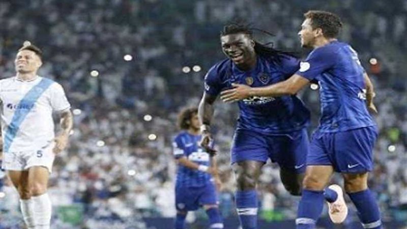 الهلال السعودي يسعى