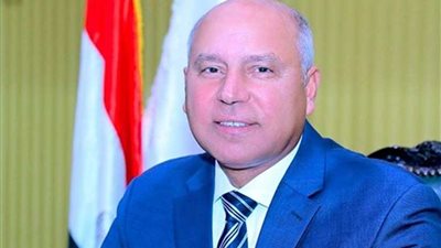 وزير النقل يكلف حسام الدين مصطفى برئاسة مجلس إدارة الهيئة العامة للطرق والكباري