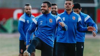 شاهد.. مران بدني وخططي في ختام استعدادات الأهلي لمواجهة الاتحاد