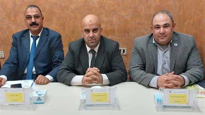 20 مرشحاً في أول