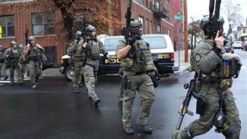 إصابة 13 شخصا بإطلاق