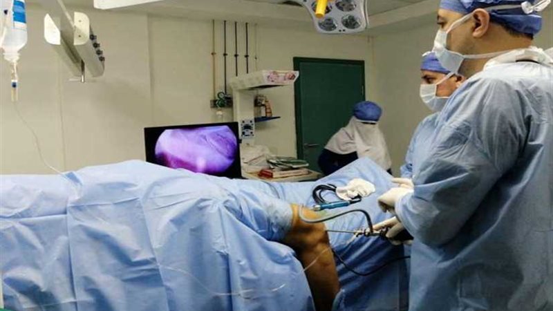 إجراء أول جراحة رباط