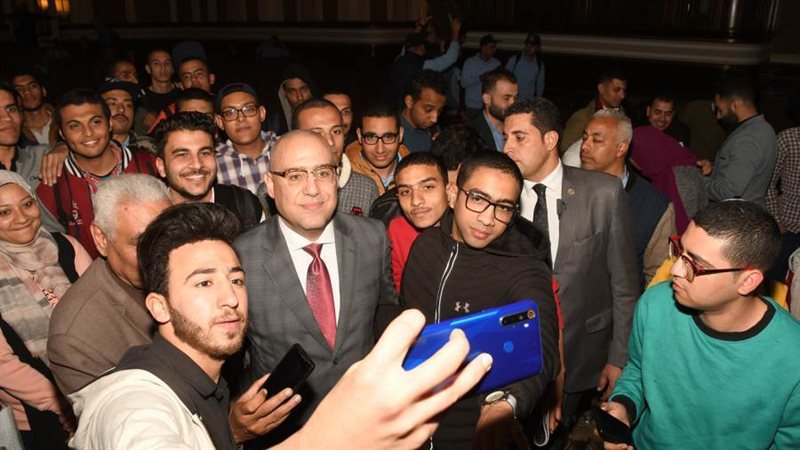 طلاب جامعة القاهرة