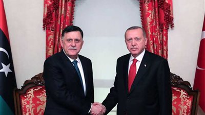 حفتر يزور اليونان قريبا لبحث الرد على اتفاقية أردوغان والسراج