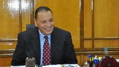 محافظ الشرقية: التعاقد مع 102 ألف مواطن لتوصيل الغاز الطبيعي لمنازلهم