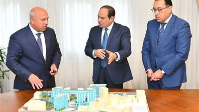 الرئيس السيسي يوجه بإنشاء محطة مركزية متكاملة الخدمات لسكك حديد للوجه القبلي