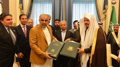 رئيس مجلس الشورى السعودي يعقد جلسة مباحثات مع رئيس الجمعية الوطنية الباكستانية