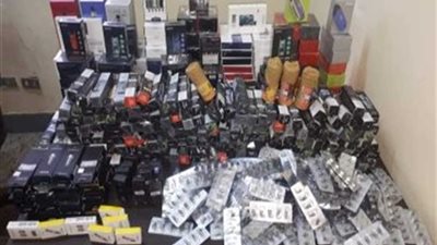 جمارك سفاجا تضبط محاولة تهريب كمية من السجائر الإلكترونية