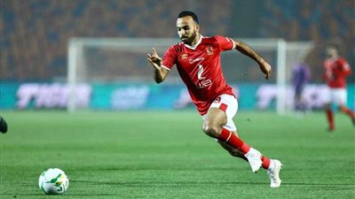 قفشة يعزز تقدم الأهلي بهدف ثاني في شباك الاتحاد السكندري