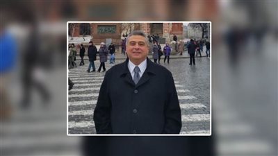 نائب وزير الطيران المدني يقوم بجولة تفقدية لمطار برج العرب الدولي