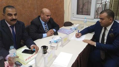 تزايد الإقبال لليوم الثالث لتلقى طلبات الترشح لانتخابات التجديد النصفى للبيطريين