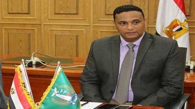 محافظ الدقهلية يبحث تطوير ملف التعليم