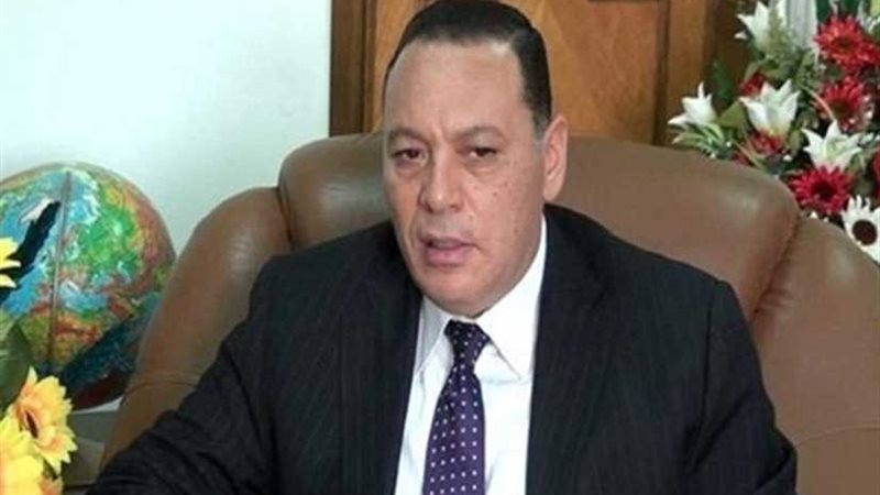 محافظ الشرقية: التعاقد