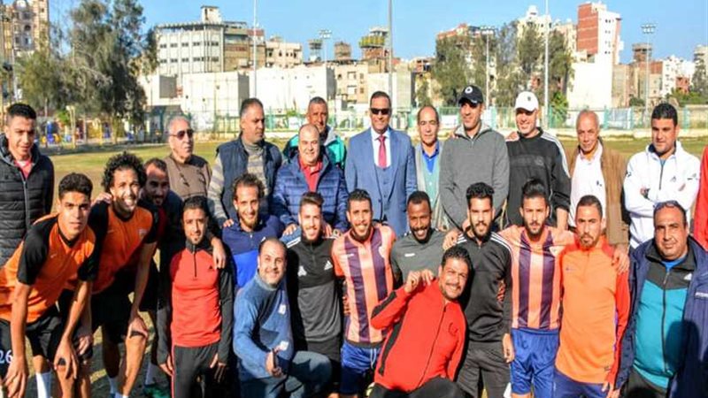 محافظ الدقهلية خلال