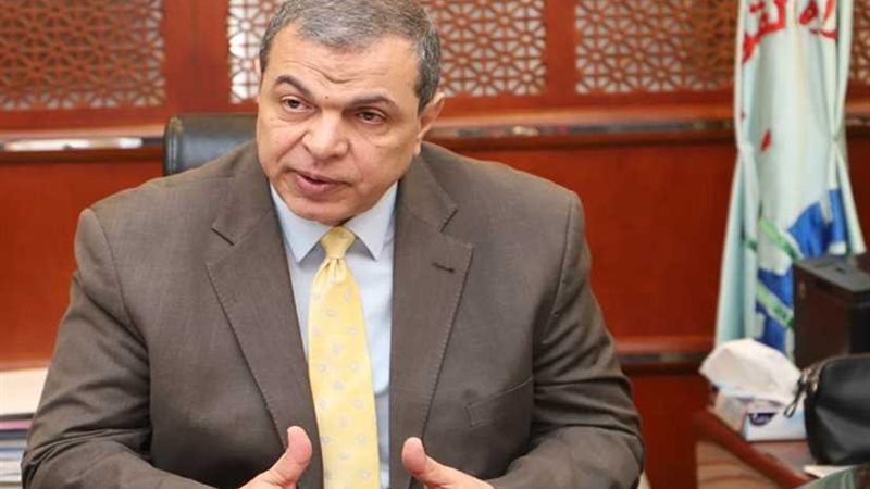 القوى العاملة : مصري