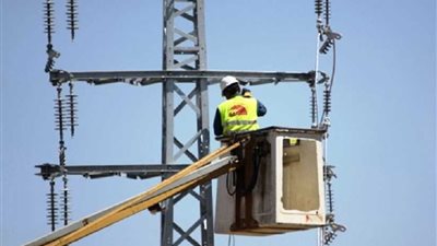 قطع التيار الكهربائي عن المنطقة الصناعية بالخارجة في الوادي الجديد للصيانة.. غداً