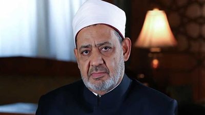 الأزهر يهنئ الإخوة المسيحيين وبابا الفاتيكان بأعياد الميلاد