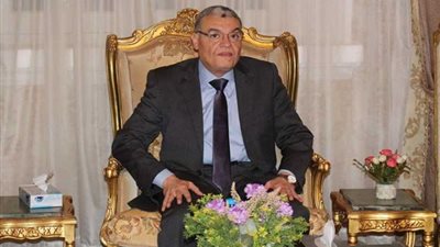 محافظ المنيا يعتمد جداول امتحانات الفصل الدراسي الأول