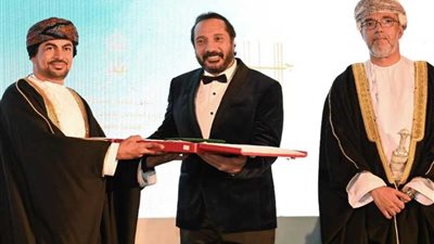 على الحجار: جائزة السلطان قابوس شهادة عظيمة