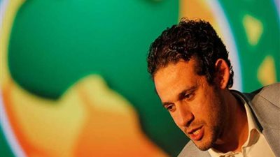 اتحاد الكرة يكلف محمد فضل بدراسة العروض المقدمة لتنظيم مباراة السوبر