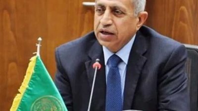 رئيس الأكاديمية العربية للعلوم والتكنولوجيا والنقل البحري يشهد تخريج دفعة جديدة