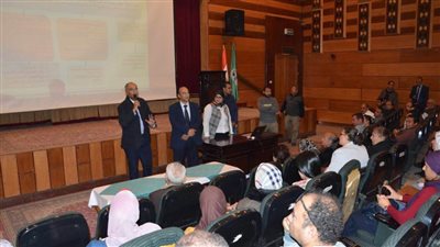 نائب محافظ المنيا يشهد فعاليات البرنامج التدريبي لترصد الأمراض