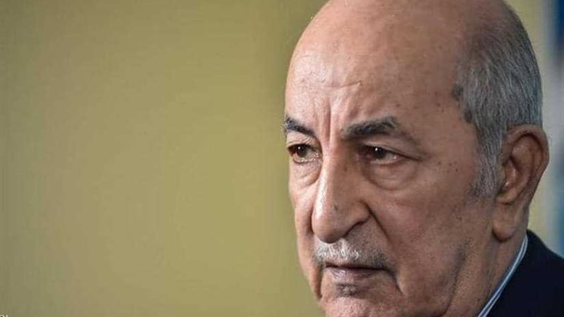 الرئيس الجزائري يلقي