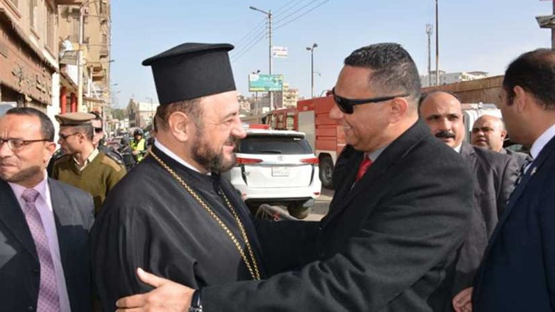 محافظ الدقهلية يهنئ