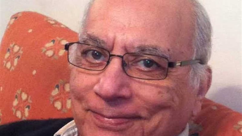 وفاة الفنان التشكيلي