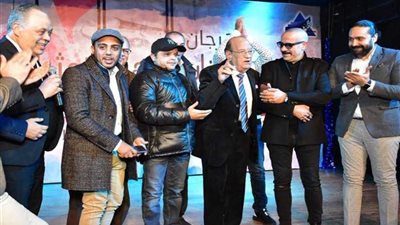 هنيدي ومحمد سعد.. النجوم في تكريم حسن حسني