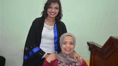 فكرة جديدة لصناعة ملابس للأقزام