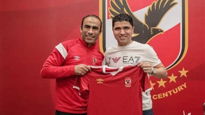 طارق التائب يزور الأهلي ويطلب مشاركة الأحمر في مهرجان اعتزاله