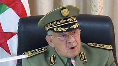 دقيقة حداد في الملاعب الجزائرية على روح الفريق أحمد قايد صالح