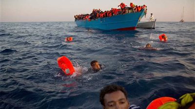 مصرع 7 أشخاص إثر غرق قارب مهاجرين شرقي تركيا