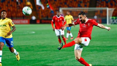 تعرف على القنوات الناقلة ومواعيد مباريات كرة القدم.. اليوم السبت