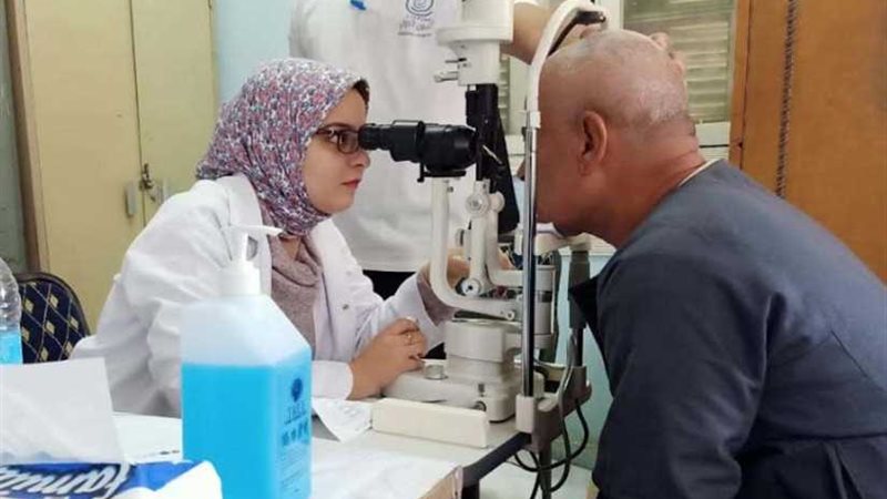 عنيك في عنينا تصل