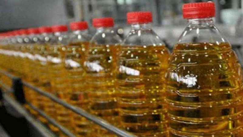 السلع التموينية تتعاقد