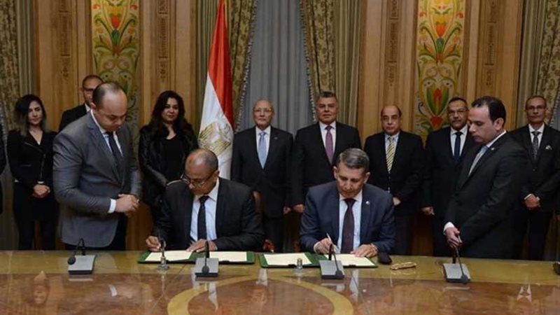 العصار ومحافظ دمياط