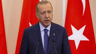 رئيس حزب السعادة التركي: أردوغان يخدع الشعب بوهم «السيارة محلية الصنع»