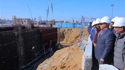 وزير النقل يتابع أعمال تنفيذ محطات القطار الكهربائي السلام- العاصمة الإدارية