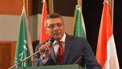 الوفد: فض منازعات الاستثمار ستحفز رجال الأعمال والمستثمرين الأجانب على القدوم لمصر